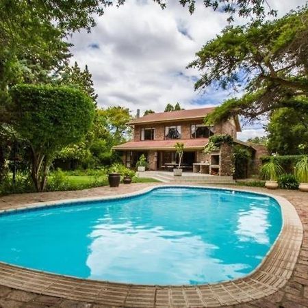 10 Steyn Apartment Oudtshoorn Bagian luar foto